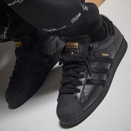Kader Sylla dévoile sa propre adidas Superstar
