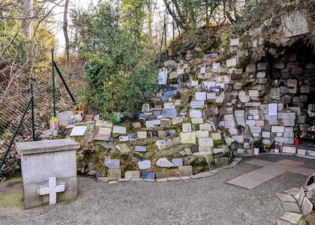Lourdes sur Léman — La grotte Notre-Dame de Lourdes de Thonon-les Bains