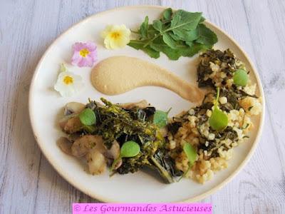 Assiette complète Vegan aux champignons, fleurs de choux, boulgour, oseille et houmous