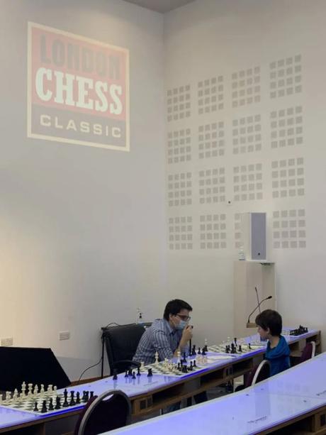 À 9 ans, un joueur d’échecs libanais devient champion en Angleterre