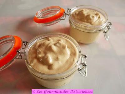 Houmous aux champignons et ses crackers express (Vegan) Houmous aux champignons et ses crackers express (Vegan)