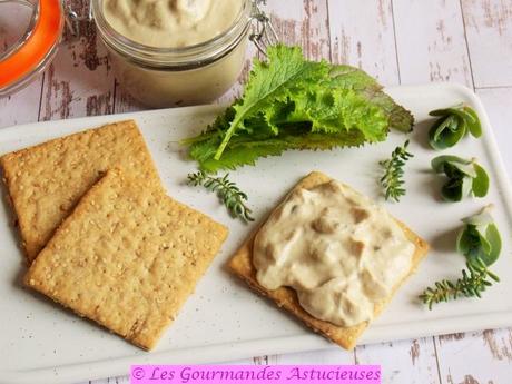 Houmous aux champignons et ses crackers express (Vegan)