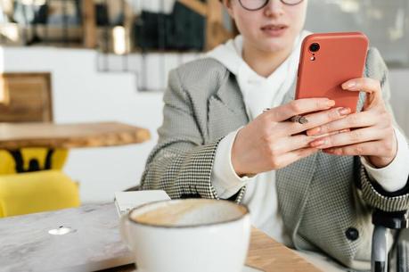 Sortir à Paris « au féminin » grâce aux réseaux sociaux Sortir à Paris « au féminin » grâce aux réseaux sociaux