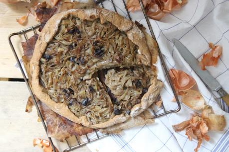 Tarte aux oignons et olives façon pissaladière
