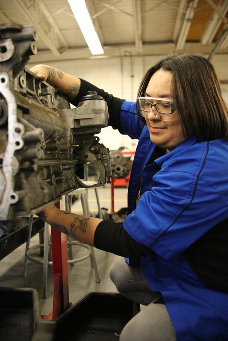 Un étudiant en technologie automobile du TSTC rend hommage à la mémoire de son oncle