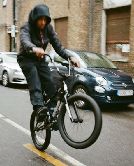 Collective Bike présente sa collection « Not For Individuals » Collective Bike présente sa collection « Not For Individuals »