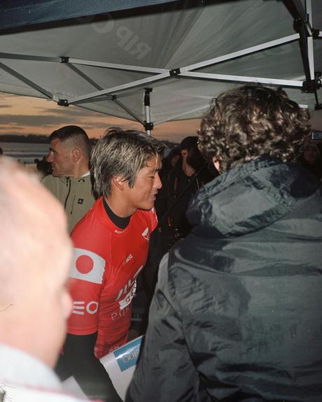 Surf, skate et basket, Kanoa Igarashi nous parle de sa vie sur les planches Surf, skate et basket, Kanoa Igarashi nous parle de sa vie sur les planches