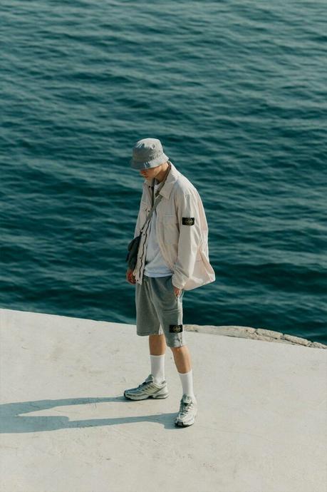 Stone Island sort sa collection SS22 Marina Stone Island sort sa collection SS22 Marina