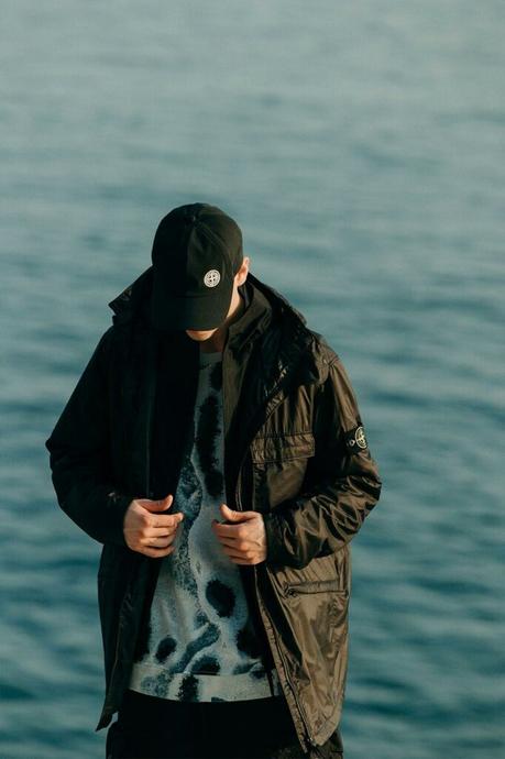 Stone Island sort sa collection SS22 Marina Stone Island sort sa collection SS22 Marina