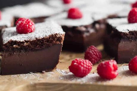 Gâteau Magique au Chocolat au Thermomix : Facile et tellement délicieux ! Gâteau Magique au Chocolat au Thermomix : Facile et tellement délicieux !
