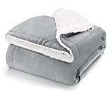 Blumtal - Plaid Polaire 150 x 200 - Plaid Gris - Plaid Polaire Sherpa - Couverture Polaire Haute Qualité - Doux - Chaud - Moelleux