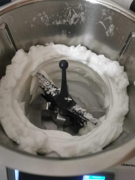 Pour ceux qui n'y croient pas blancs d'œufs montés en neige au TM6