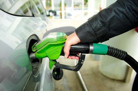 Puis-je convertir ma voiture à l’E85 ? Le guide complet !