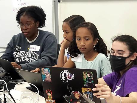 Coder avec My Girls fait tomber les cyber-barrières