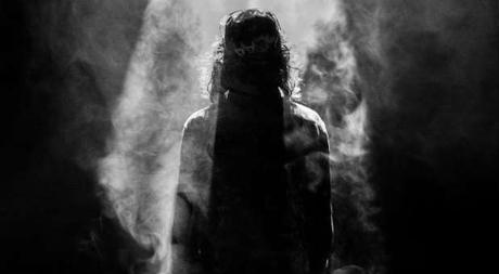 Au Delà des Adieux Au Delà des Adieux