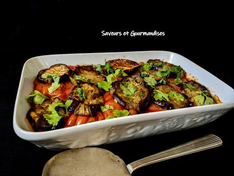 Aubergines aux pois chiche et aux tomates (Musaqa’a). de S. Tamimi. Aubergines aux pois chiche et aux tomates (Musaqa’a). de S. Tamimi.