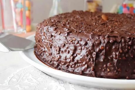 Gâteau Snickers qui fond dans la bouche : Un vari délice !