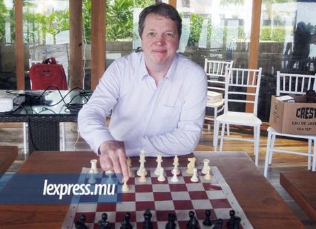 Nigel Short : « J’aimerais qu’une Olympiade d’échecs soit organisée en Afrique australe »