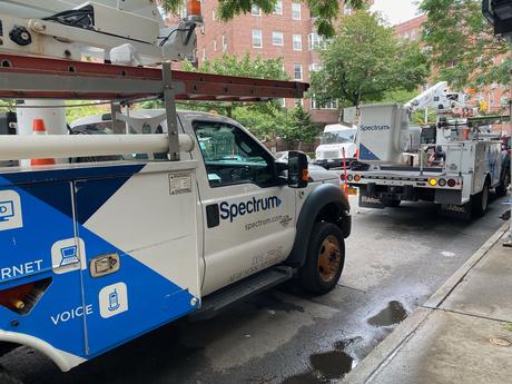 Spectre en baisse – une panne généralisée laisse les clients sans service de télévision ou Internet alors que les utilisateurs furieux se déchaînent sur Twitter