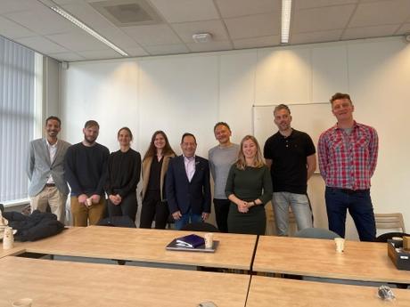 Futures collaborations ? 6E221558-C77A-43B8-A350-2C9ECB6F4A7A.jpeg