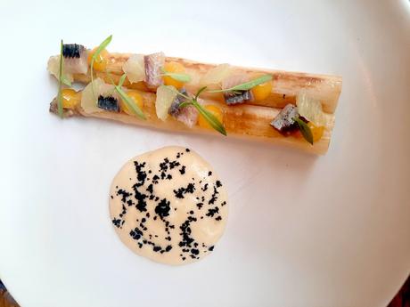 Asperges _ sardines _ beurre noisette © Patrick Faus