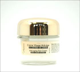 Crème anti-âge à l’extrait de Caviar Orescience : 14,95 Euros