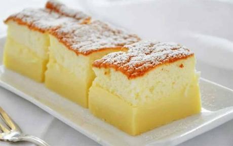 Gâteau magique au citron au Thermomix : Délicieusement fondant !