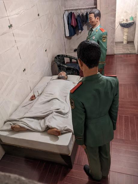 Expo / Ausstelung  Ai Wei Wei — Albertina Modern Wien — 20 Bilder / 20 photos