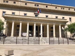 Maître Yann Gré fait rejeter les demandes de la société HOIST FINANCE par la Cour d'Appel d'Aix en Provence.