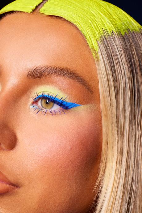 Huda Beauty – Une nouvelle gamme de maquillage haute en couleurs! Huda Beauty – Une nouvelle gamme de maquillage haute en couleurs!