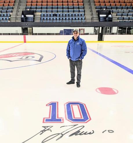 C’est ce vendredi à Longueuil que débutera la finale de la LHJAAAQ entre le Collège Français et les Condors