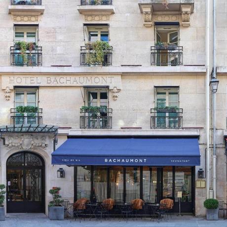 Les terrasses et rooftops parisiens sont au rendez-vous pour les beaux jours Les terrasses et rooftops parisiens sont au rendez-vous pour les beaux jours