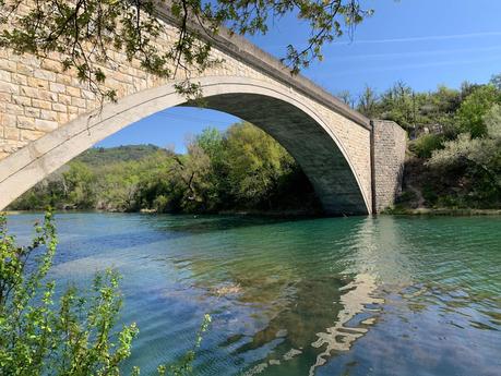 Déambulations dans Gréoux les Bains et pensées du lundi Déambulations dans Gréoux les Bains et pensées du lundi