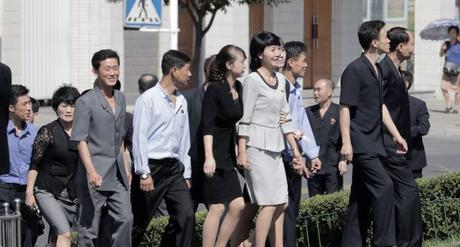 PKSKO2018091900332-696x374 cheveux teints