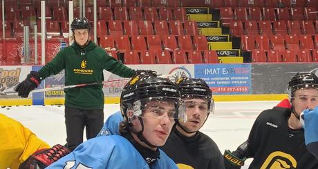 Le Collège Français de Longueuil à une victoire du championnat