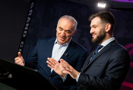 Belle victoire de Maxime Vachier-Lagrave sur Fabiano Caruana au Superbet