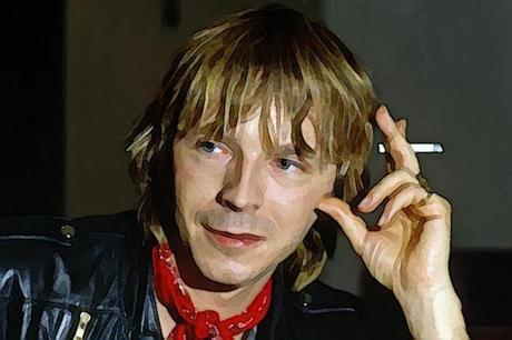 Renaud toujours debout !