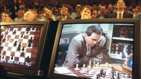 Il y a 25 ans, l'ordinateur Deep Blue domptait le roi des échecs