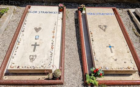 La tombe de Serge de Diaghilev (Серге́й Па́влович Дя́гилев) au cimetière San Michele de Venise — 6 photos et un texte de Gérard Bauër