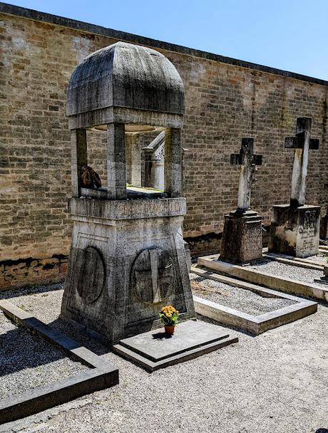 La tombe de Serge de Diaghilev (Серге́й Па́влович Дя́гилев) au cimetière San Michele de Venise — 6 photos et un texte de Gérard Bauër