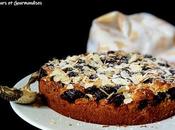 Gâteau Pomme/Myrtilles amandes effilées.