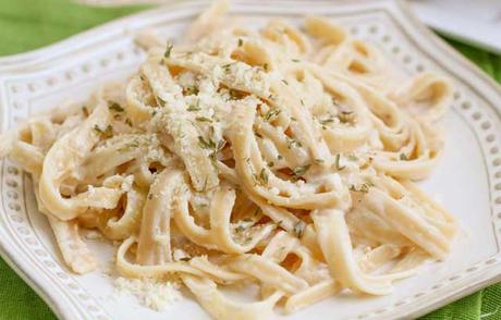 Pâtes à la Sauce Alfredo Légère WW