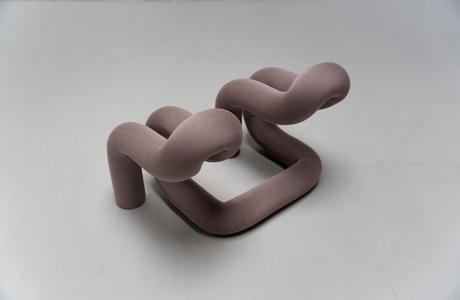 Le mobilier qui fait entrer des ronds dans des carres