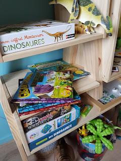 ÉTAGÈRE THÉMATIQUE et activités : Les dinosaures 💚🦕💚