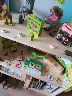 ÉTAGÈRE THÉMATIQUE et activités : Les dinosaures 💚🦕💚