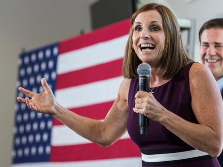 Un Râteau de Jardin est Aussi un Bâton ( & ce que contient certains bâtons de pèlerins) Un Râteau de Jardin est Aussi un Bâton ( & ce que contient certains bâtons de pèlerins)