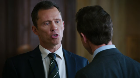 Critiques Séries : Law & Order. Saison 21. Episode 10 (season finale)