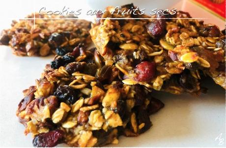 Cookies aux flocons d’avoine et fruits secs Cookies aux flocons d’avoine et fruits secs