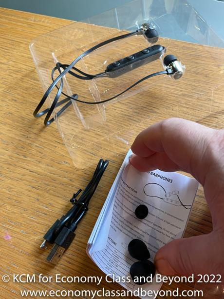 (Awful) TRAVEL TECHNOLOGY – Casque sans fil Vido Sound