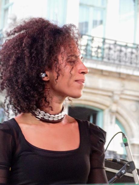 Brussels Jazz Weekend - Esinam, place de la Bourse, Bruxelles, le 27 mai 2022